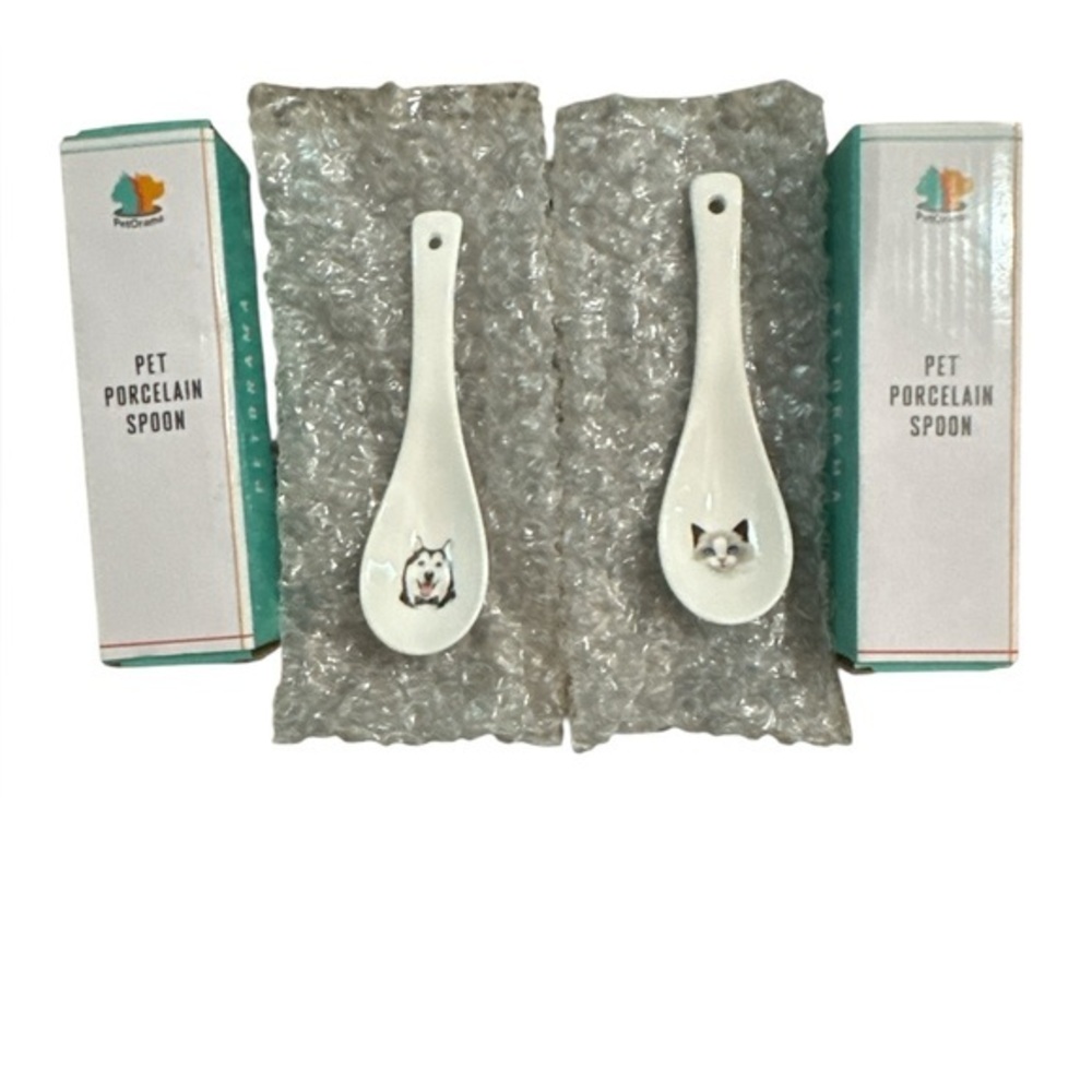 Pet Porcelain Spoon Set with Dog and Cat Motifs - White Kitchen Gift Idea NWOT